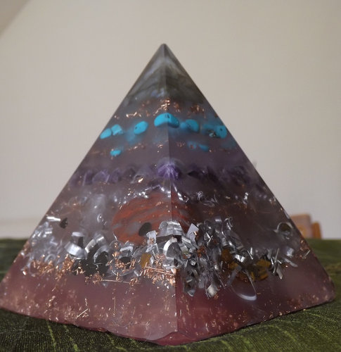 orgonite.personalisée.mod.jpg